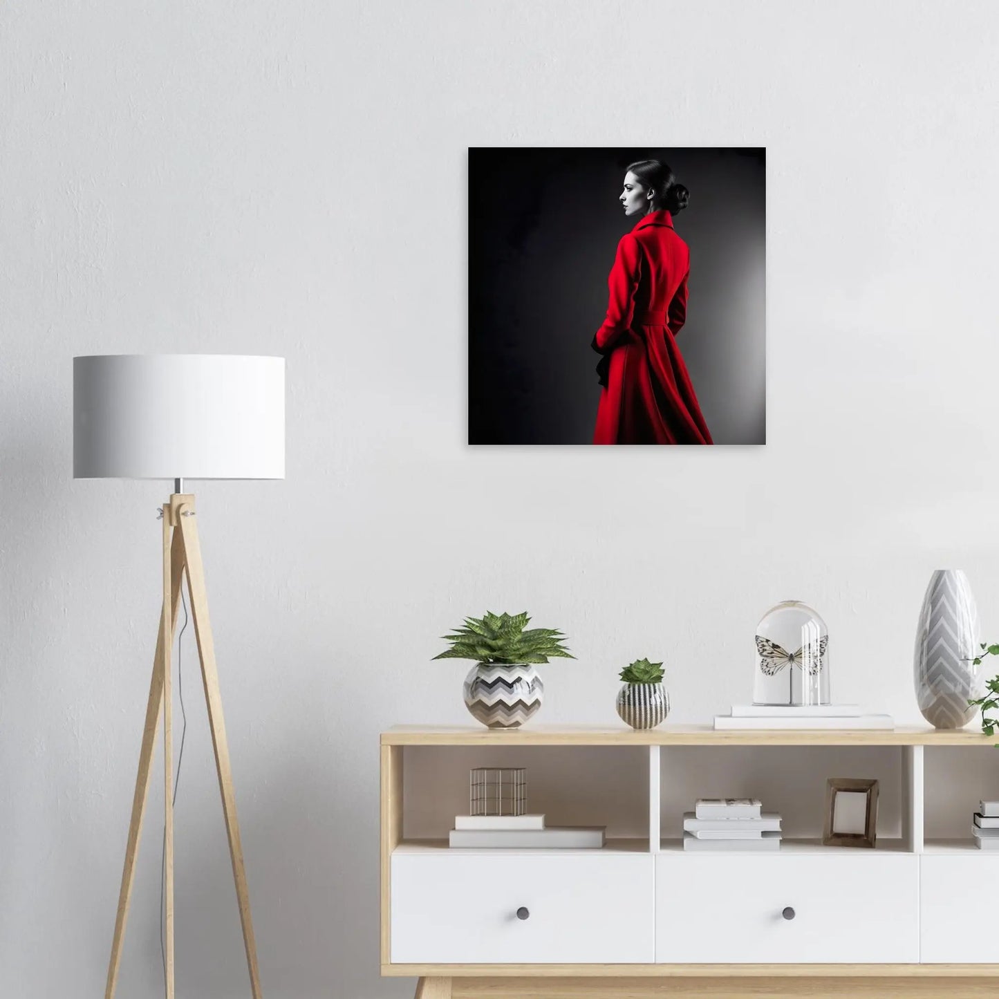 Moderner Forex-Druck - Frau im roten Mantel - Schwarz-Weiß, KI-Kunst RolConArt