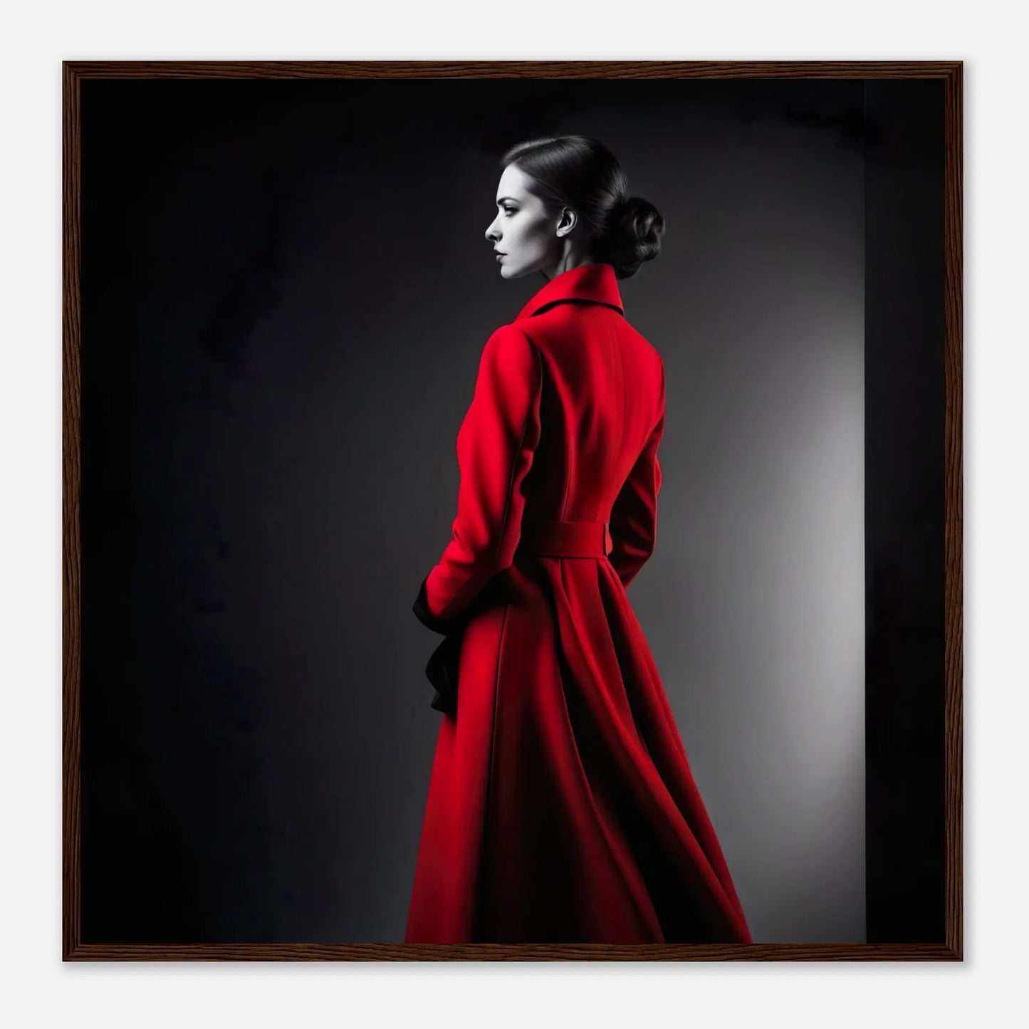Gerahmtes Premium-Poster - Frau im roten Mantel - Schwarz-Weiß, KI-Kunst - RolConArt, Schwarz-Weiß mit Akzentfarben, 70x70-cm-28x28-Dunkler-Holzrahmen