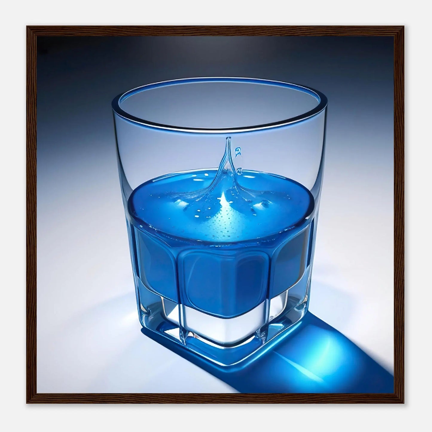 Gerahmtes Premium-Poster - Glas mit blauem Trank - Foto Stil, KI-Kunst - RolConArt, Kreative Vielfalt, 50x50-cm-20x20-Dunkler-Holzrahmen